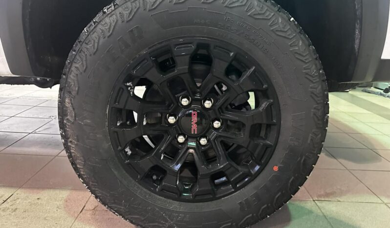 
								2026 GMC Canyon Crew Cab Short Box 4 full									