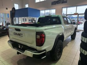 2026 GMC Canyon Crew Cab Short Box 4