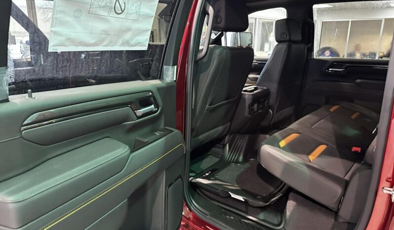 
								2026 GMC Sierra 2500 Crew Cab Long Box 4 full									