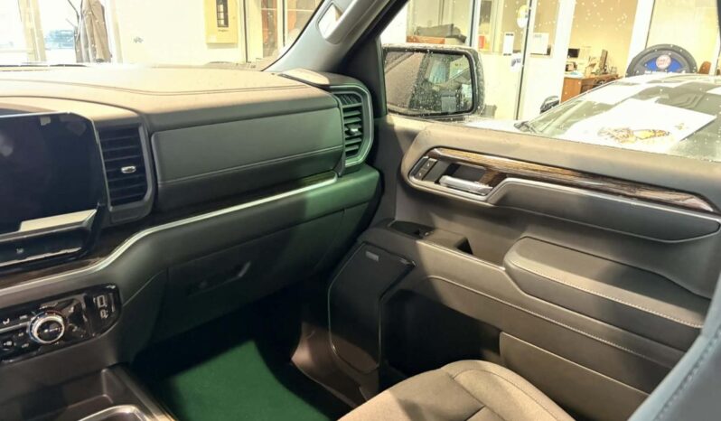 
								2026 GMC Sierra 1500 Crew Cab Standard full									