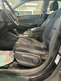 
										2017 Hyundai Tucson Awd 2.0l Premium full									