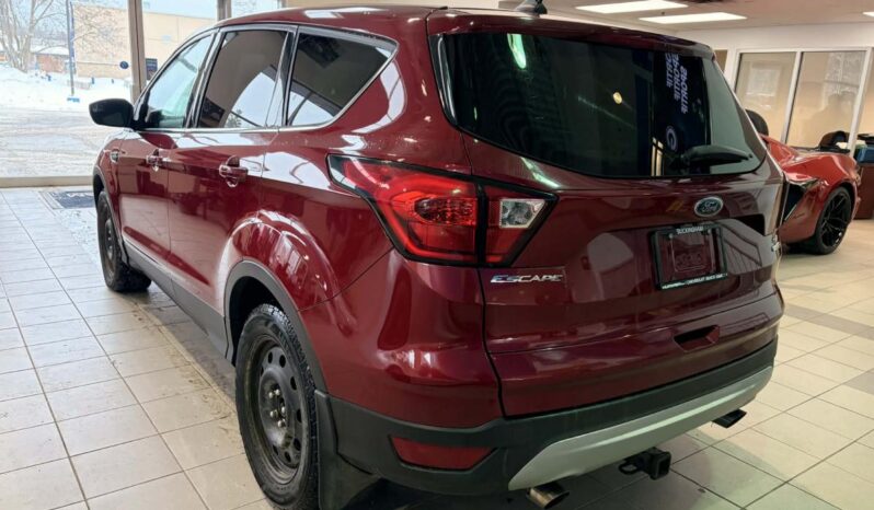 
								2019 Ford Escape Se – 4wd full									