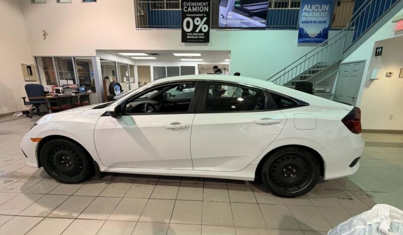 
								2019 Honda Civic Sedan Sport Cvt full									