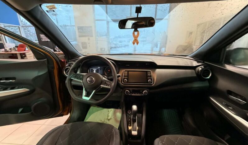 
								2019 Nissan Kicks Sv Cvt full									