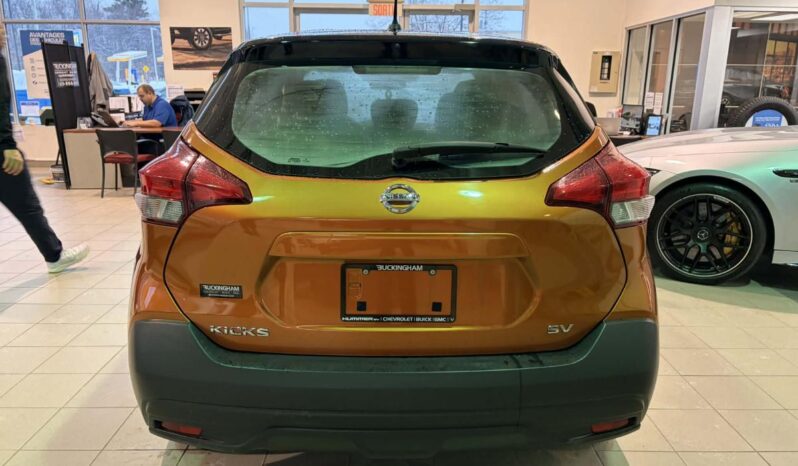 
								2019 Nissan Kicks Sv Cvt full									