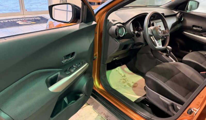 
								2019 Nissan Kicks Sv Cvt full									