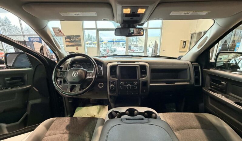 
								2020 RAM 1500 St 140.5″ Wb 5’7 full									