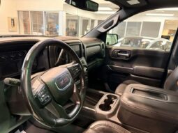 
										2021 GMC Sierra 1500 Crew Cab 4×4 At4 full									