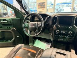 
										2021 GMC Sierra 1500 Crew Cab 4×4 At4 full									