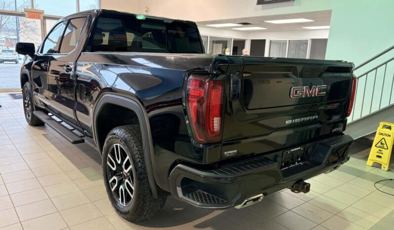 
								2021 GMC Sierra 1500 Crew Cab 4×4 At4 full									