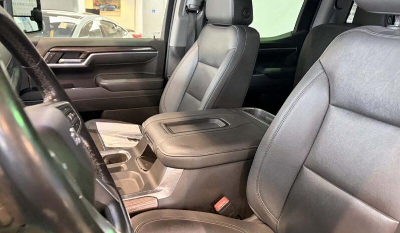 
								2022 Chevrolet Silverado 1500 Crew Cab 4×4 Lt full									