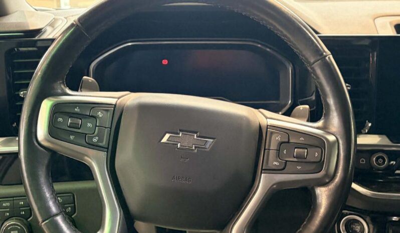 
								2022 Chevrolet Silverado 1500 Crew Cab 4×4 Lt full									