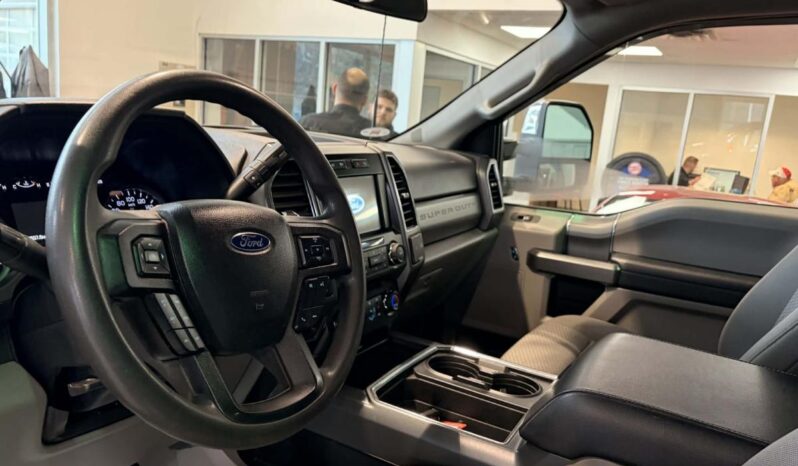 
								2022 Ford F-250 4×4 – Crew Cab Xlt FX4 full									