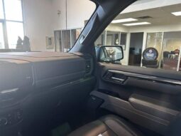 
										2023 Chevrolet Silverado 1500 Crew Cab 4×4 Zr2 full									