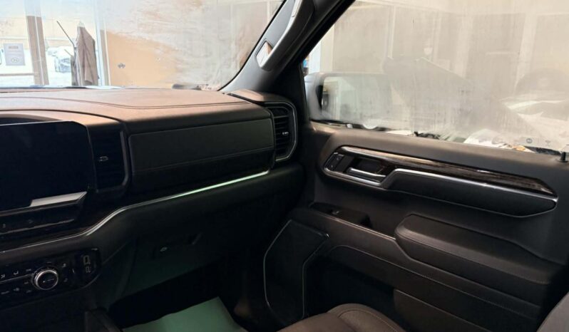 
								2023 GMC Sierra 1500 Elevation full									