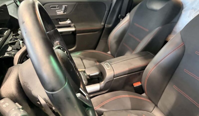 
								2023 Mercedes-Benz GLA 4matic Suv full									