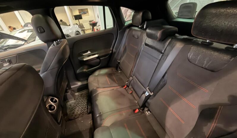 
								2023 Mercedes-Benz GLA 4matic Suv full									