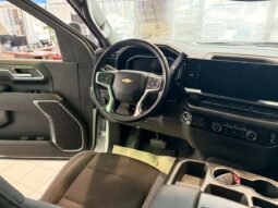 
										2024 Chevrolet Silverado 2500 4wd Crew Cab full									