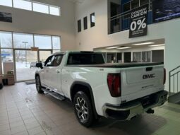 
										2024 GMC Sierra 1500 Crew Cab Standard full									