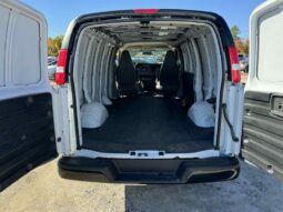 
										2024 GMC Savana Cargo 2500 Regular full									