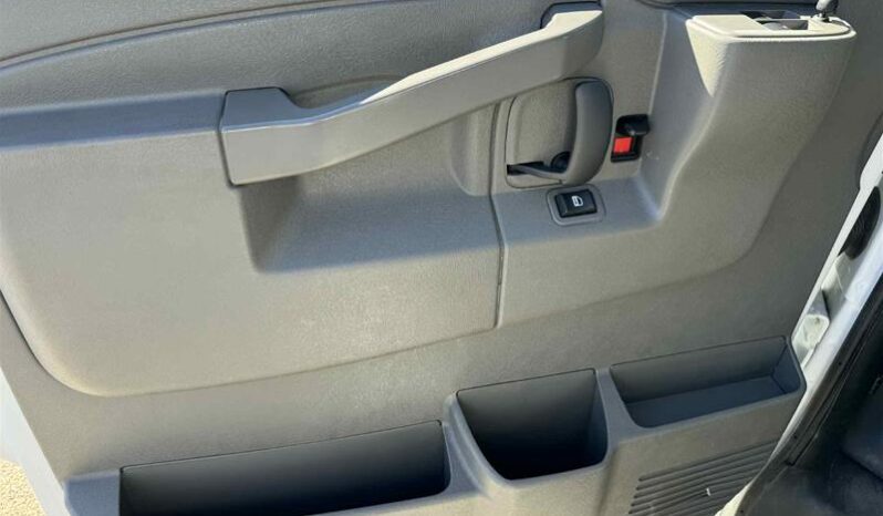 
								2024 GMC Savana Cargo 2500 Regular full									