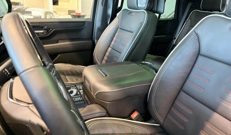 
								2025 GMC Yukon 4wd 4dr At4 Ultimate full									