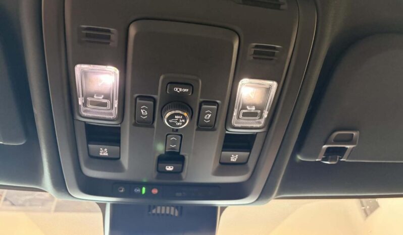 
								2025 GMC Yukon 4wd 4dr At4 Ultimate full									