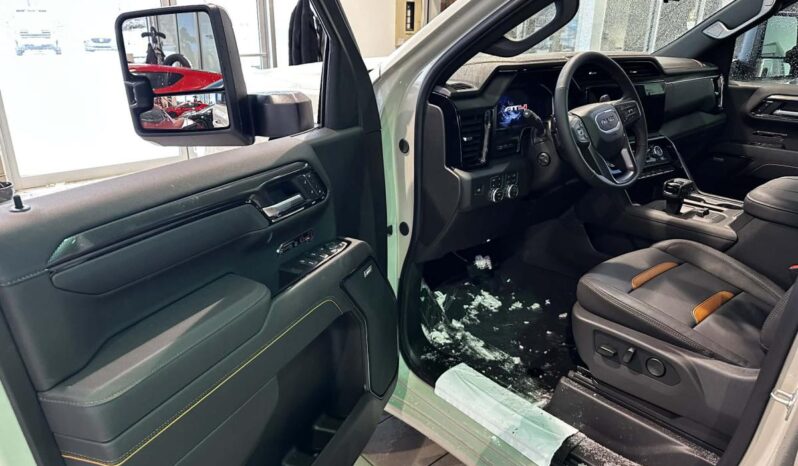 
								2026 GMC Sierra 1500 Crew Cab Standard full									