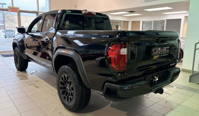 
								2026 GMC Canyon Crew Cab Short Box 4 full									