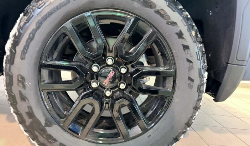 
								2026 GMC Sierra 1500 Crew Cab Standard full									