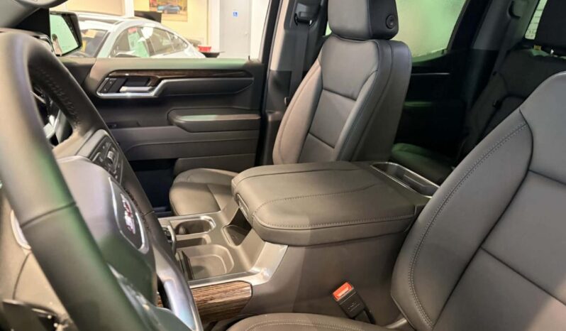 
								2026 GMC Sierra 1500 Crew Cab Standard full									