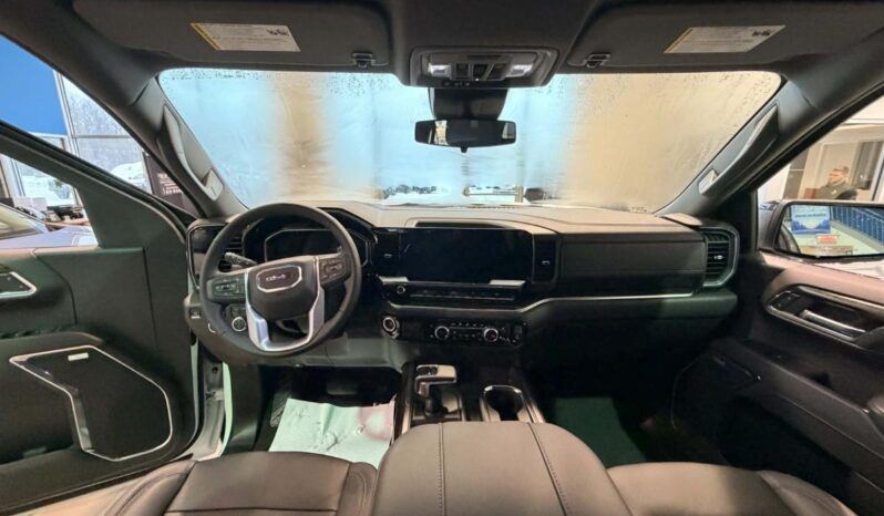 
								2026 GMC Sierra 1500 Crew Cab Standard full									