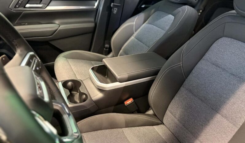 
								2026 GMC Terrain Fwd Elevation full									