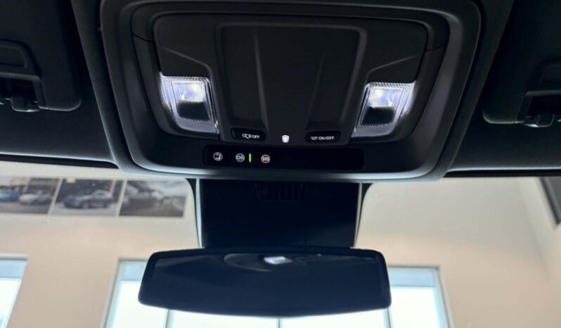 
								2026 GMC Sierra 1500 Crew Cab Standard full									