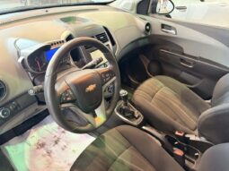 
										2015 Chevrolet Sonic 4 Lt – 5mt full									