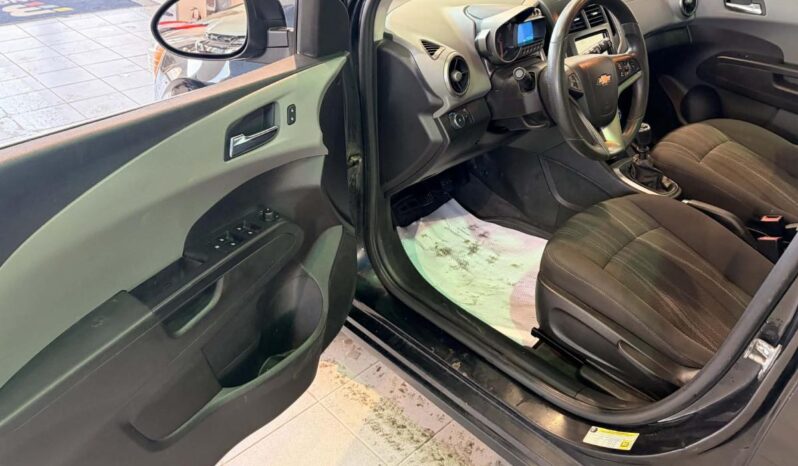 
								2015 Chevrolet Sonic 4 Lt – 5mt full									
