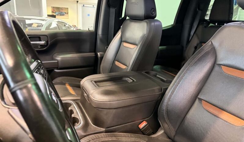 
								2021 GMC Sierra 1500 Crew Cab 4×4 At4 full									