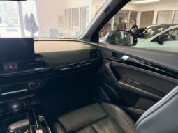 
										2022 Audi Q5 45 2.0t Technik full									