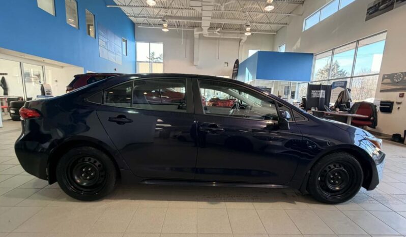 
								2022 Toyota Corolla Le Cvt full									