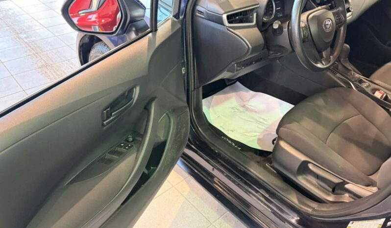 
								2022 Toyota Corolla Le Cvt full									