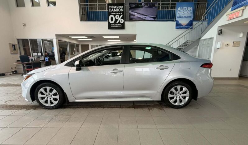 
								2023 Toyota Corolla Le Cvt full									