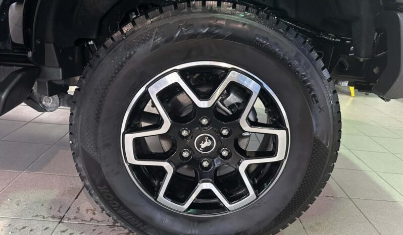 
								2025 Ford Bronco Outer Banks 4 Door full									