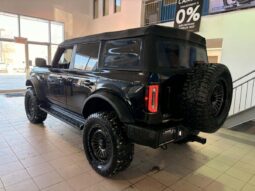 
										2025 Ford Bronco Outer Banks 4 Door full									