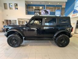 
										2025 Ford Bronco Outer Banks 4 Door full									