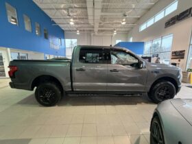 2025 Ford F-150 Lightning Xlt 4wd Supercrew