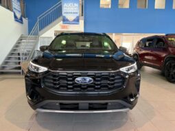 
										2025 Ford Escape St-Line Awd full									