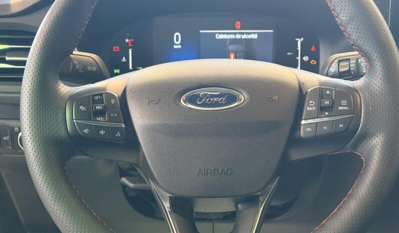 
								2025 Ford Escape St-Line Awd full									