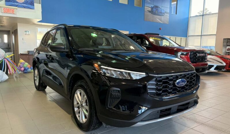 
								2025 Ford Escape St-Line Awd full									