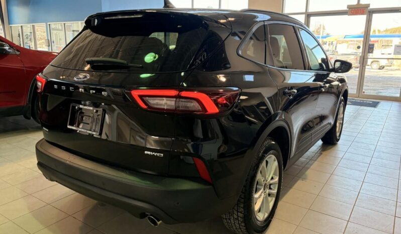 
								2025 Ford Escape St-Line Awd full									