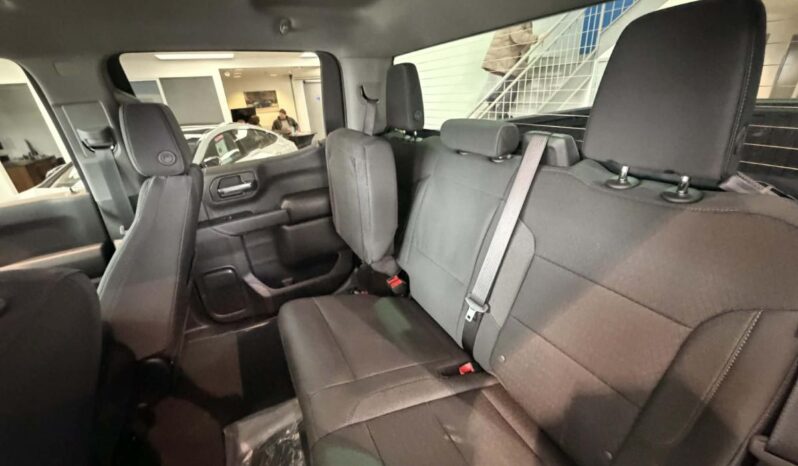 
								2026 Chevrolet Silverado 1500 Crew Cab Standard full									